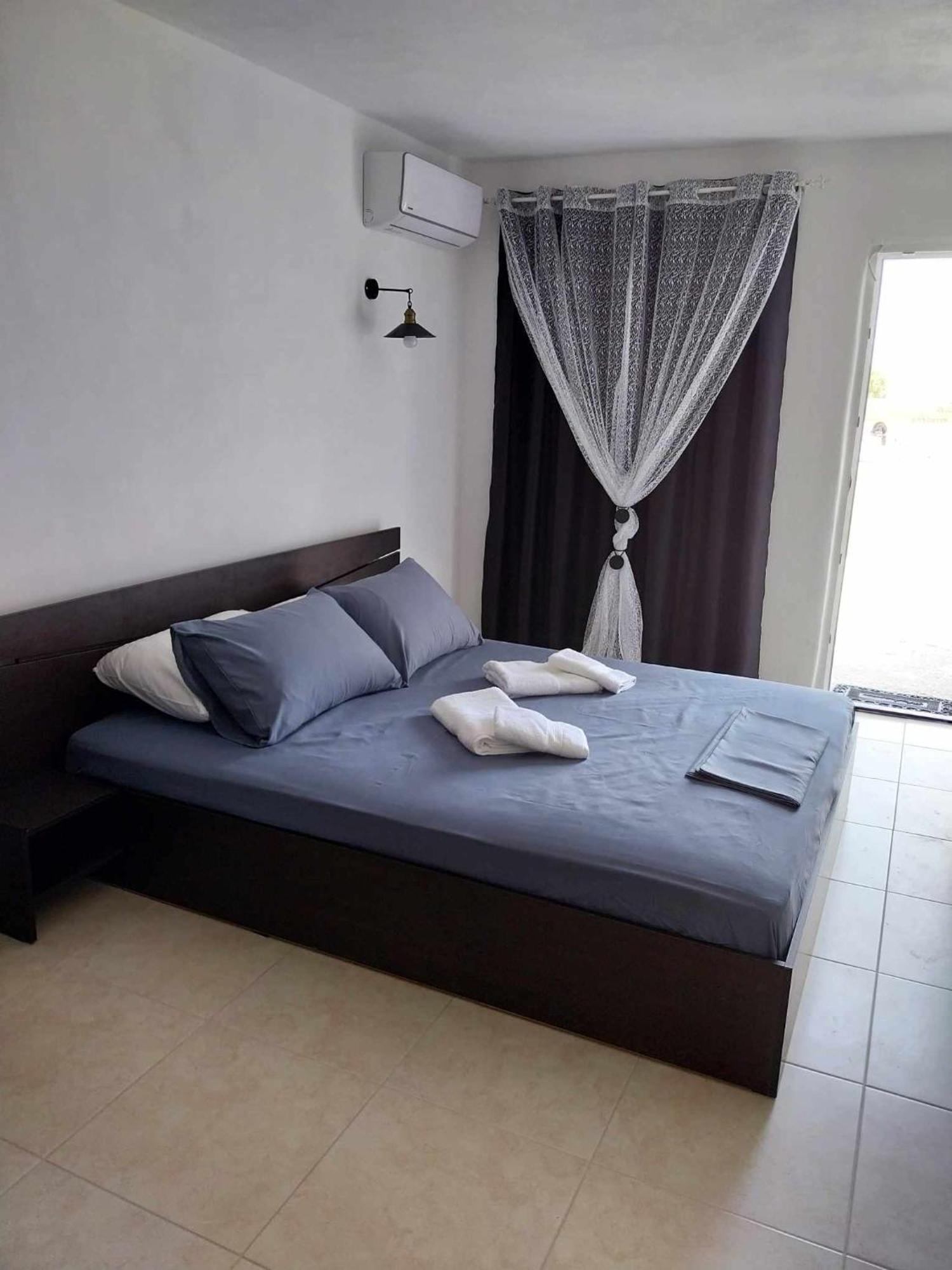 Souvlia Beach Parasporos Extérieur photo